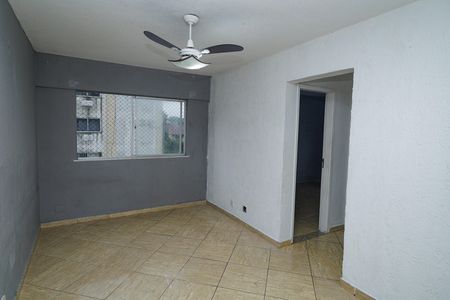 Sala de apartamento para alugar com 2 quartos, 52m² em Santíssimo, Rio de Janeiro