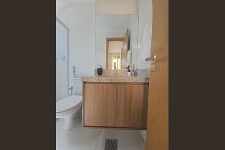 Banheiro da Suíte de apartamento para alugar com 1 quarto, 37m² em Barra, Salvador