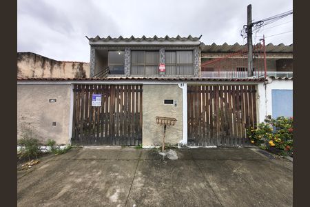 Casa para alugar com 180m², 3 quartos e 1 vaga