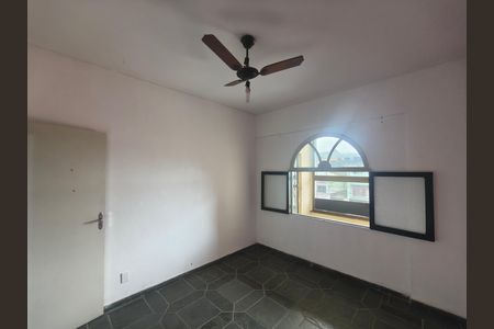 Casa para alugar com 180m², 3 quartos e 1 vaga