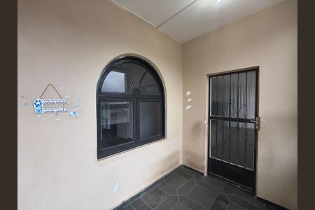 Casa para alugar com 180m², 3 quartos e 1 vaga