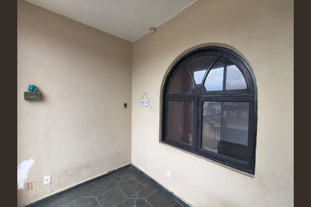 Casa para alugar com 180m², 3 quartos e 1 vaga