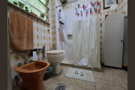 Apartamento à venda com 71m², 2 quartos e sem vaga Apartamento à venda com 71m², 2 quartos e sem vagaBanheiro