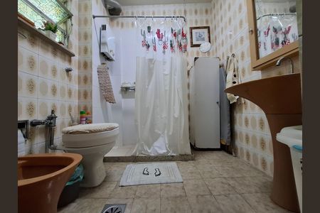 Apartamento à venda com 71m², 2 quartos e sem vaga Apartamento à venda com 71m², 2 quartos e sem vagaBanheiro