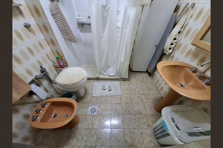 Apartamento à venda com 71m², 2 quartos e sem vaga Apartamento à venda com 71m², 2 quartos e sem vagaBanheiro