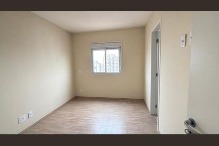 Apartamento à venda com 77m², 3 quartos e 2 vagas Apartamento à venda com 77m², 3 quartos e 2 vagasSuite