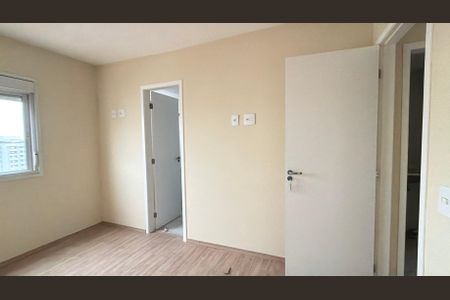 Apartamento à venda com 77m², 3 quartos e 2 vagas Apartamento à venda com 77m², 3 quartos e 2 vagasSuite