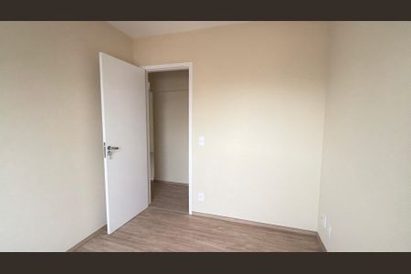 Apartamento à venda com 77m², 3 quartos e 2 vagas Apartamento à venda com 77m², 3 quartos e 2 vagasQuarto 2