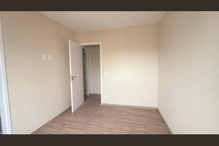 Apartamento à venda com 77m², 3 quartos e 2 vagas Apartamento à venda com 77m², 3 quartos e 2 vagasSuite