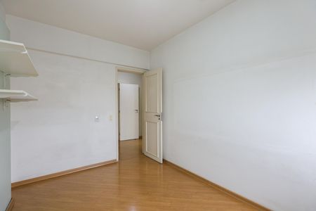 Apartamento para alugar com 137m², 3 quartos e 3 vagas Apartamento para alugar com 137m², 3 quartos e 3 vagasQuarto 2