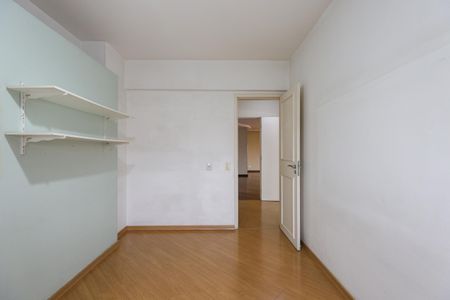 Apartamento para alugar com 137m², 3 quartos e 3 vagas Apartamento para alugar com 137m², 3 quartos e 3 vagasQuarto 2