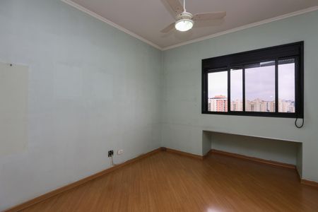 Apartamento para alugar com 137m², 3 quartos e 3 vagas Apartamento para alugar com 137m², 3 quartos e 3 vagasQuarto 3