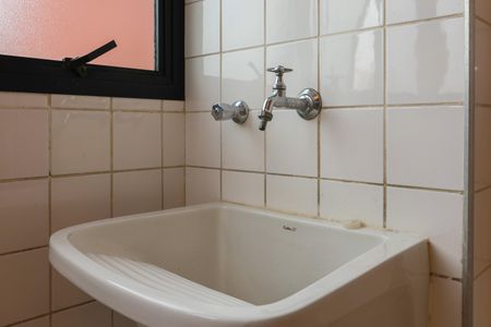 Apartamento para alugar com 137m², 3 quartos e 3 vagas Apartamento para alugar com 137m², 3 quartos e 3 vagasÁrea de Serviço