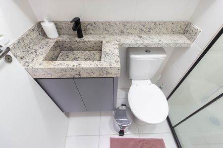 Apartamento para alugar com 32m², 2 quartos e sem vaga Apartamento para alugar com 32m², 2 quartos e sem vagaBanheiro