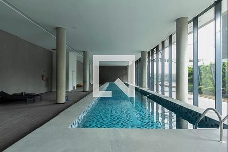 Apartamento à venda com 47m², 1 quarto e 1 vaga Apartamento à venda com 47m², 1 quarto e 1 vagaÁrea comum - Piscina Coberta