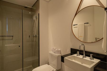 Apartamento à venda com 44m², 2 quartos e sem vaga Apartamento à venda com 44m², 2 quartos e sem vagaBanheiro da Suíte 2