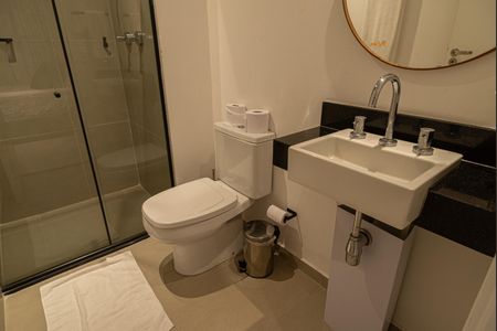 Apartamento à venda com 44m², 2 quartos e sem vaga Apartamento à venda com 44m², 2 quartos e sem vagaBanheiro da Suíte 2