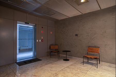 Apartamento à venda com 44m², 2 quartos e sem vaga Apartamento à venda com 44m², 2 quartos e sem vagaÁrea comum - Hall Social