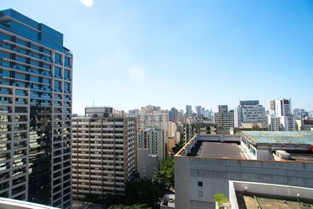 Apartamento à venda com 44m², 2 quartos e sem vaga Apartamento à venda com 44m², 2 quartos e sem vagaÁrea comum - Vista da Piscina