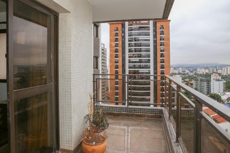 Apartamento à venda com 288m², 4 quartos e 4 vagasSacada