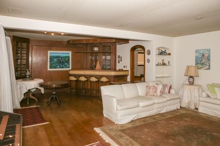 Apartamento à venda com 288m², 4 quartos e 4 vagasSala