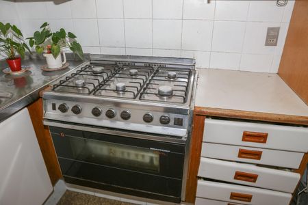 Apartamento à venda com 288m², 4 quartos e 4 vagasCozinha e Área de Serviço
