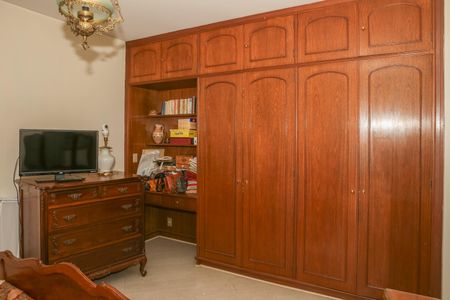 Apartamento à venda com 288m², 4 quartos e 4 vagasSuíte 2