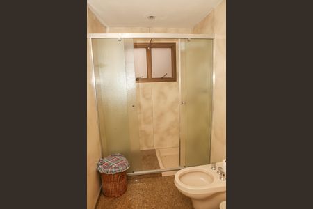 Apartamento à venda com 288m², 4 quartos e 4 vagasBanheiro Social