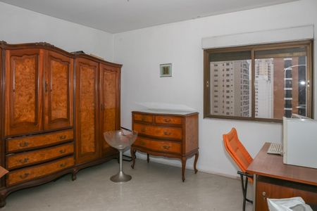 Apartamento à venda com 288m², 4 quartos e 4 vagasSuíte 1