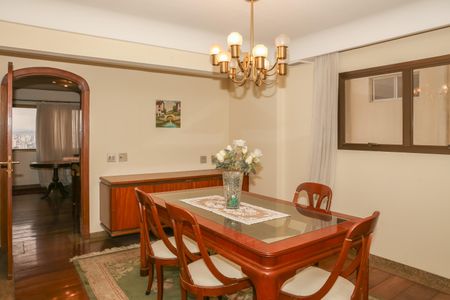 Apartamento à venda com 288m², 4 quartos e 4 vagasSala de Jantar