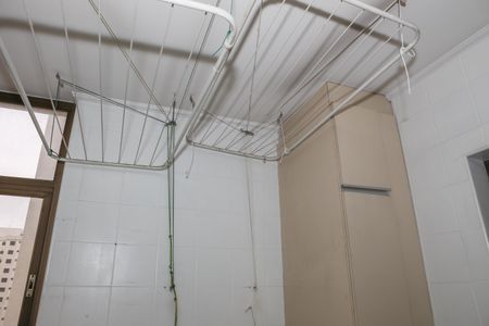 Apartamento à venda com 288m², 4 quartos e 4 vagasCozinha e Área de Serviço