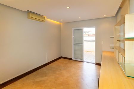 Casa para alugar com 196m², 5 quartos e 4 vagasSuíte 4
