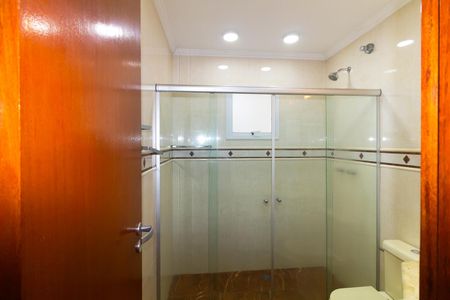 Casa para alugar com 196m², 5 quartos e 4 vagasBanheiro da Suíte 1