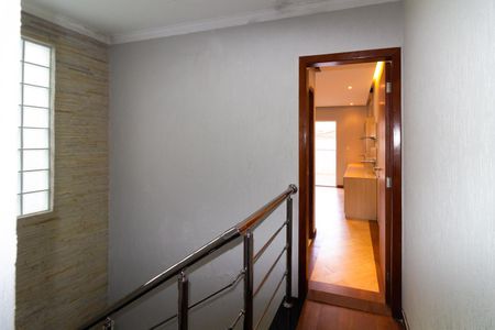 Casa para alugar com 196m², 5 quartos e 4 vagasCorredor dos Quartos