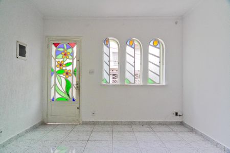 Casa para alugar com 120m², 3 quartos e 1 vaga Casa para alugar com 120m², 3 quartos e 1 vagaSala