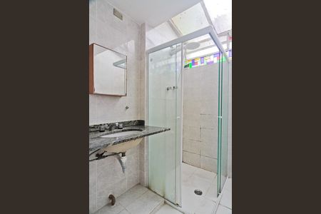 Casa para alugar com 120m², 3 quartos e 1 vaga Casa para alugar com 120m², 3 quartos e 1 vagaBanheiro