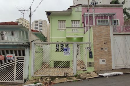 Casa para alugar com 120m², 3 quartos e 1 vaga Casa para alugar com 120m², 3 quartos e 1 vagaFachada + placa