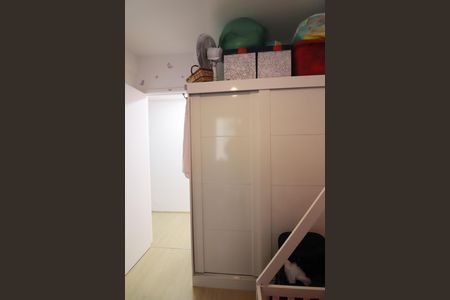 Apartamento à venda com 42m², 2 quartos e 1 vagaQuarto 2