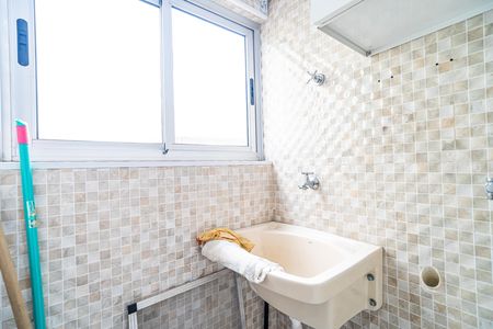Apartamento à venda com 38m², 1 quarto e 1 vaga Apartamento à venda com 38m², 1 quarto e 1 vagaÁrea de Serviço