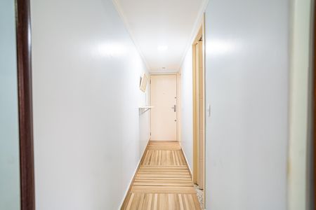 Apartamento à venda com 38m², 1 quarto e 1 vaga Apartamento à venda com 38m², 1 quarto e 1 vagaSala
