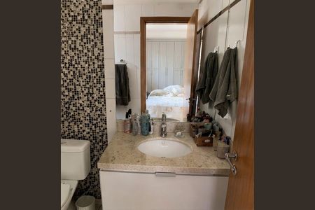 Apartamento para alugar com 104m², 3 quartos e 2 vagas Apartamento para alugar com 104m², 3 quartos e 2 vagasBanheiro