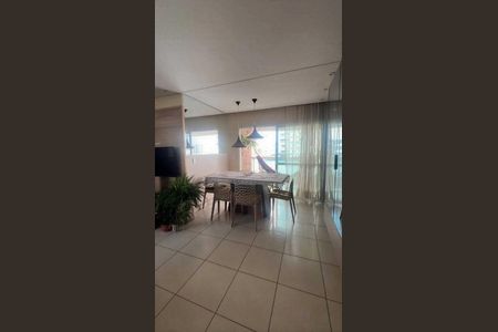 Sala de apartamento para alugar com 5 quartos, 104m² em Jardim Goiás, Goiânia