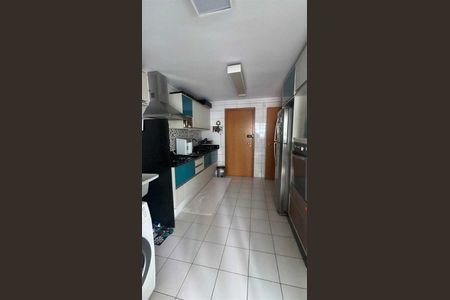 Cozinha de apartamento para alugar com 5 quartos, 104m² em Jardim Goiás, Goiânia