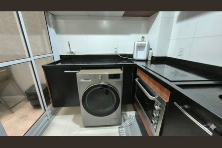 Cozinha de apartamento para alugar com 2 quartos, 58m² em Vila Matilde, São Paulo