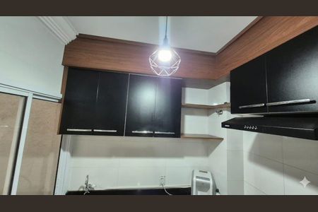Cozinha de apartamento para alugar com 2 quartos, 58m² em Vila Matilde, São Paulo