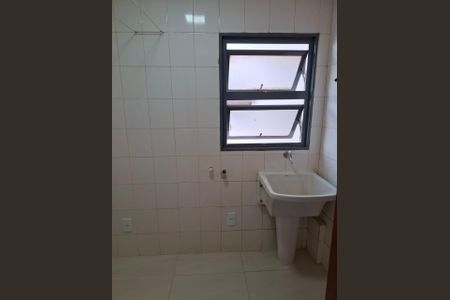 Apartamento para alugar com 86m², 2 quartos e 2 vagas Apartamento para alugar com 86m², 2 quartos e 2 vagasBanheiro