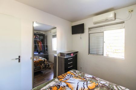 Casa de condomínio à venda com 60m², 2 quartos e 1 vaga Casa de condomínio à venda com 60m², 2 quartos e 1 vagaQuarto 1