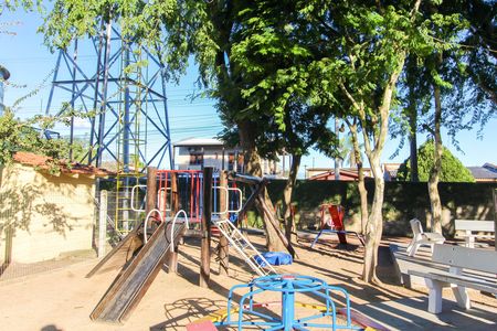 Casa de condomínio à venda com 60m², 2 quartos e 1 vaga Casa de condomínio à venda com 60m², 2 quartos e 1 vagaÁrea comum - Playground