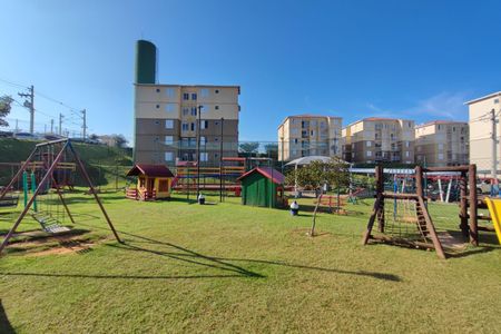 Apartamento para alugar com 45m², 2 quartos e 1 vaga Apartamento para alugar com 45m², 2 quartos e 1 vagaÁrea comum - Playground
