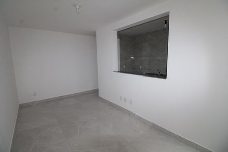 Sala de apartamento para alugar com 2 quartos, 47m² em Conjunto Residencial Trinta E Um de Marco, São José dos Campos